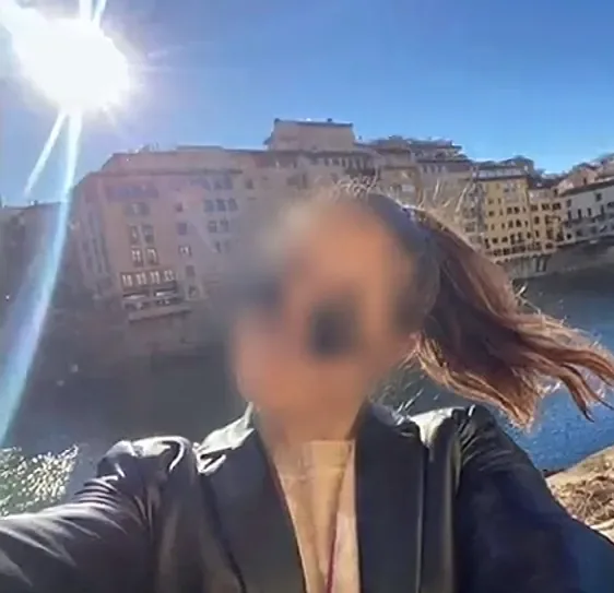 Clara, 27 años