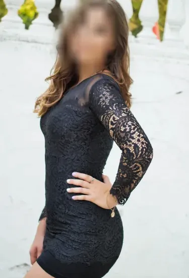 Hanane, 28 años