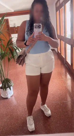 Imane, 33 años