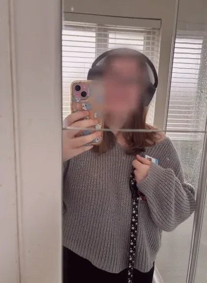 Manuela, 23 años