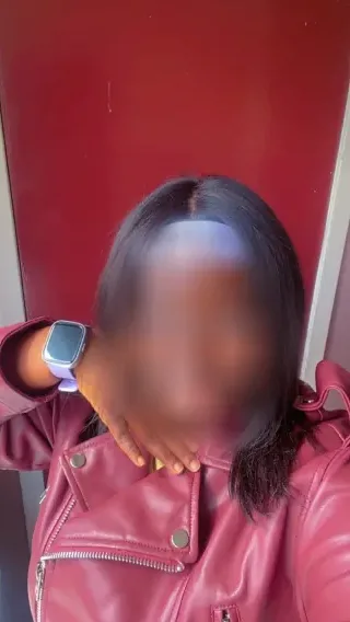 Nawal, 22 años